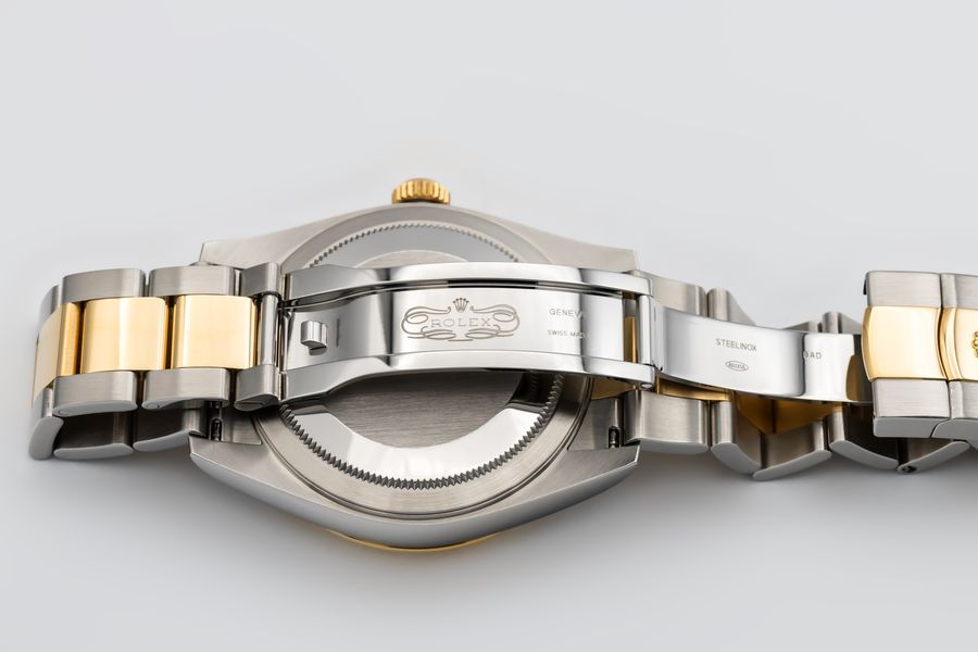 Rolex Sky-Dweller 326933